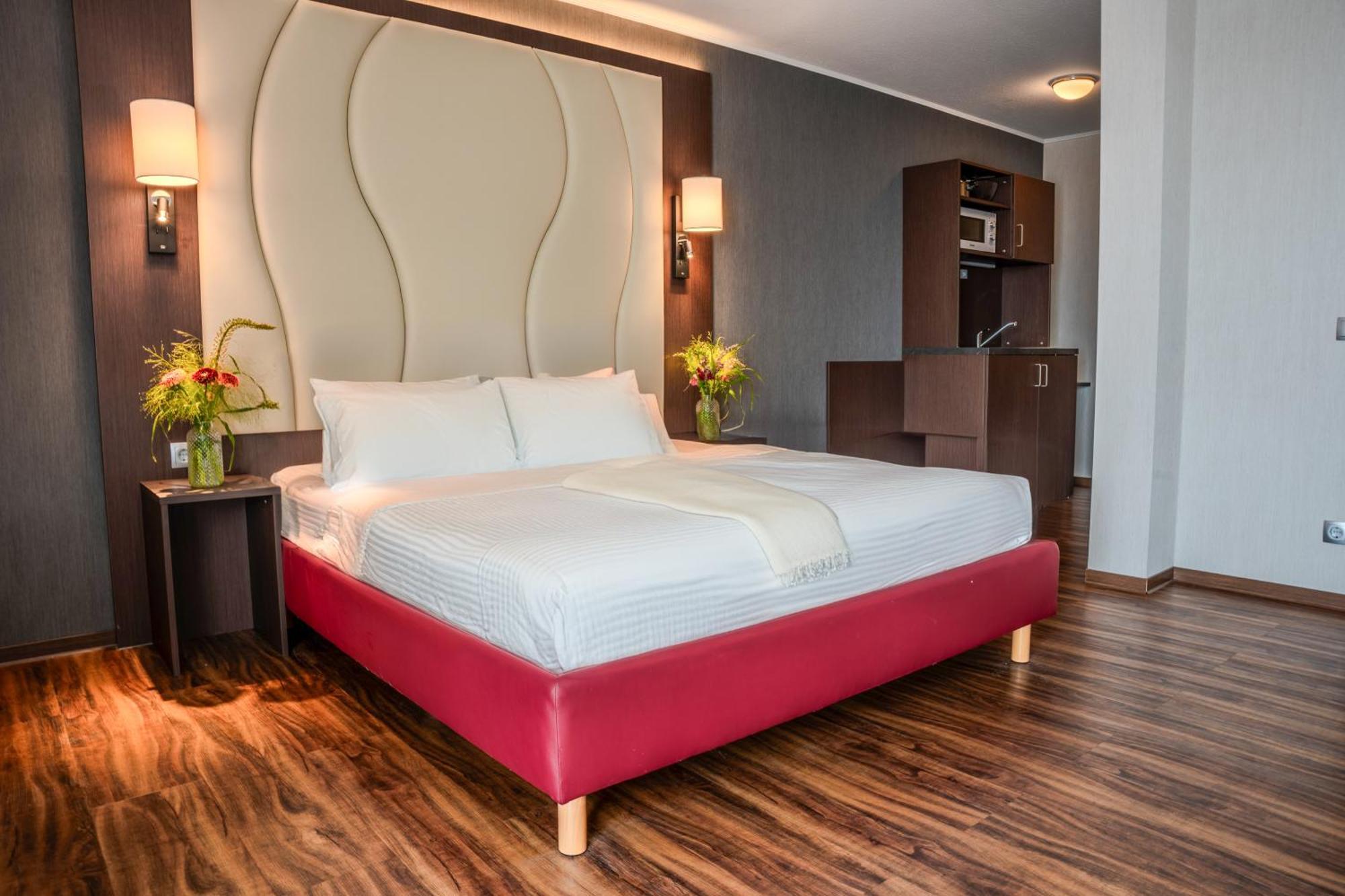 Airways Hotels Frankfurt Airport West Raunheim Oda fotoğraf