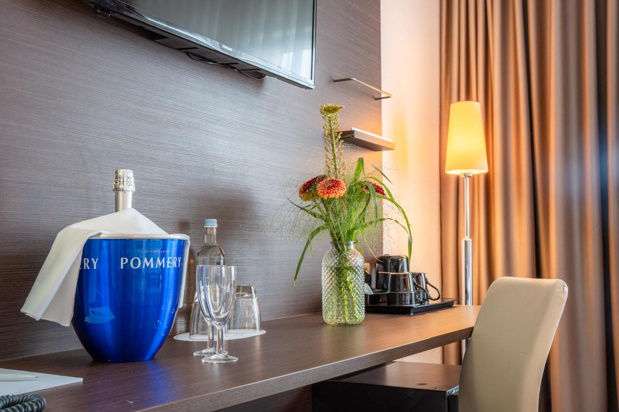 Airways Hotels Frankfurt Airport West Raunheim Dış mekan fotoğraf